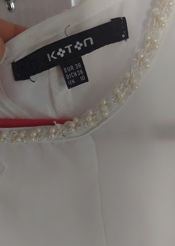 Koton Şeffaf, Kolsuz Beyaz Kadın Bluz
