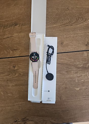 Samsung Galaxy Watch 4