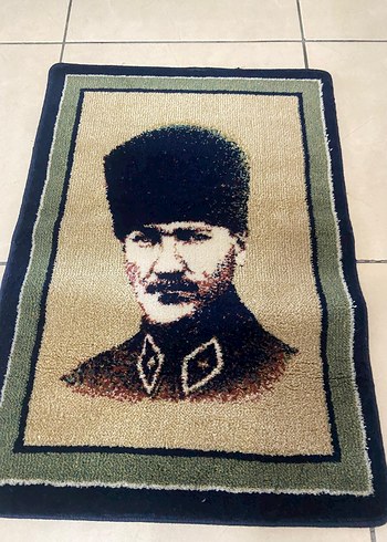 Beden Kahverengi İşlemeli Atatürk Figürlü Halı Paspas
