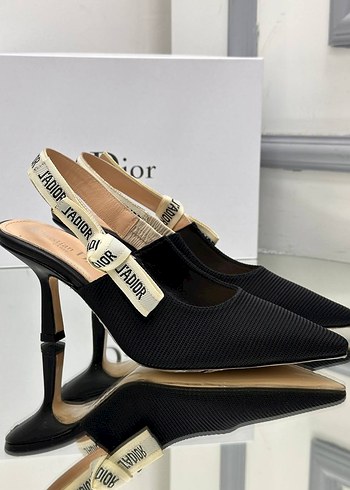 37 Beden Dior Siyah Stiletto Topuklu Kadın Ayakkabı