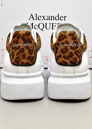 39 Beden Alexander McQueen Leopar Desenli Platform Kadın Spor Ayakkabı