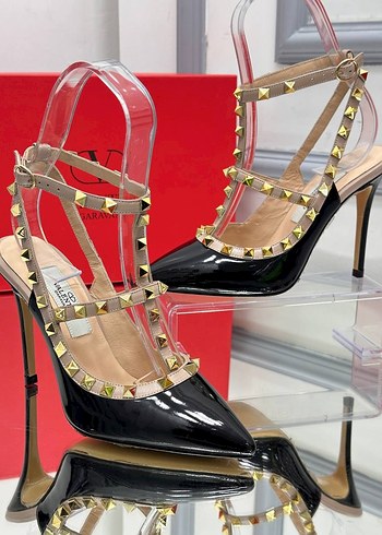39 Beden siyah Renk Valentino Kadın Siyah Stiletto Tokalı Topuklu Ayakkabı