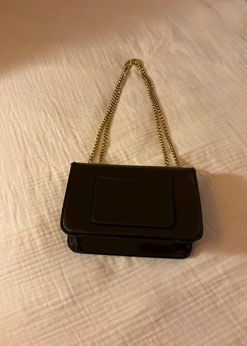 Armani Armani Zincir Detaylı Deri Kadın Çanta