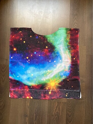 Uzay temalı plaj elbisesi - Görsel 5