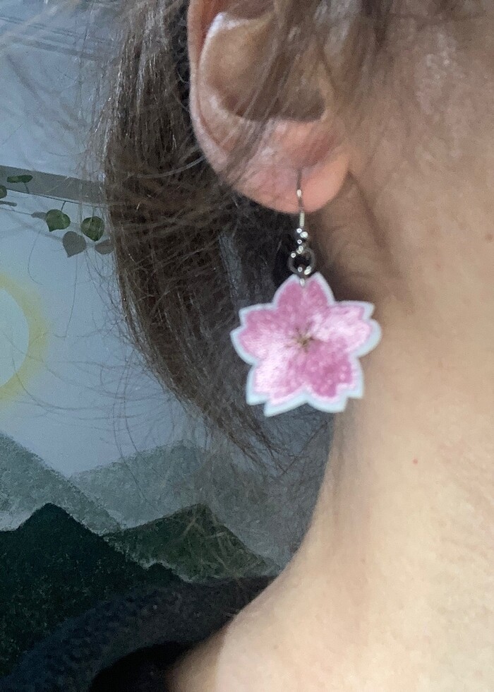 Japon Kiraz Çiçeği küpe - Görsel 3