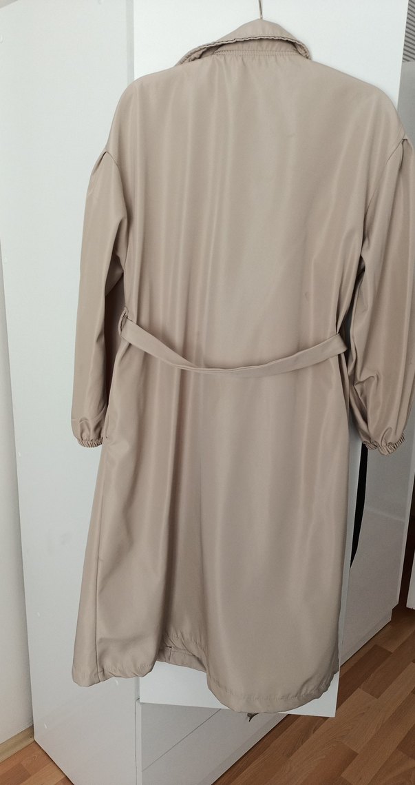 Bej Uzun Kadın Trençkot - Görsel 3