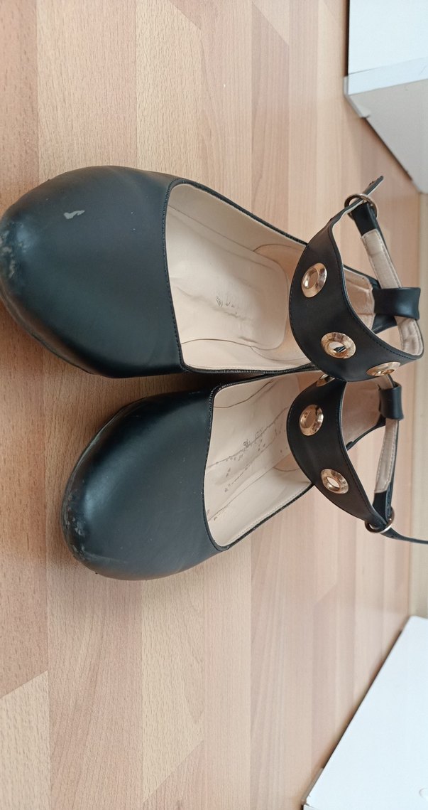 Siyah Tokalı Blok Topuk Kadın Babet - Görsel 3