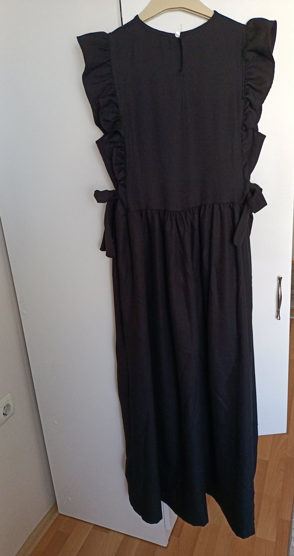 Siyah omuz fırfırlı jile elbise - Görsel 2