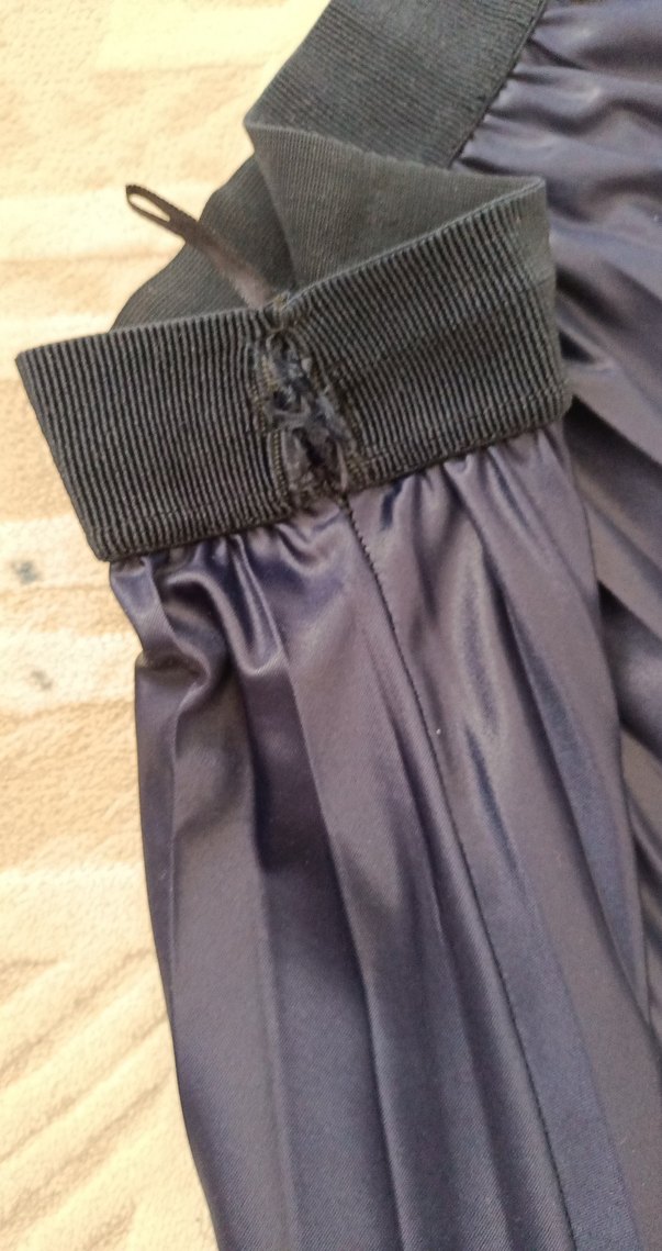 Lacivert Pileli Uzun Kadın Etek - Görsel 2