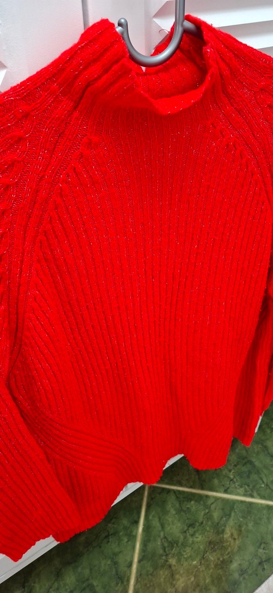 Kadın Kırmızı Boğazlı Triko Kazak - Görsel 3