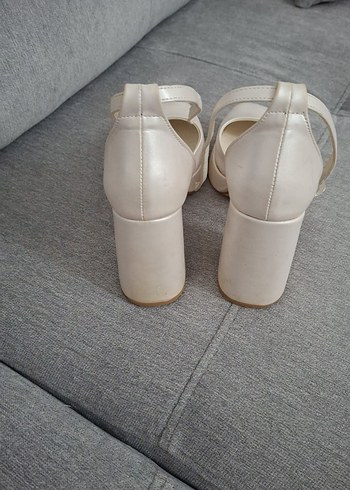 Beyaz Platform Topuklu Kadın Abiye Ayakkabı - Görsel 3
