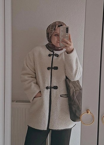 Beyaz Peluş Kadın Kışlık Ceket - Görsel 4