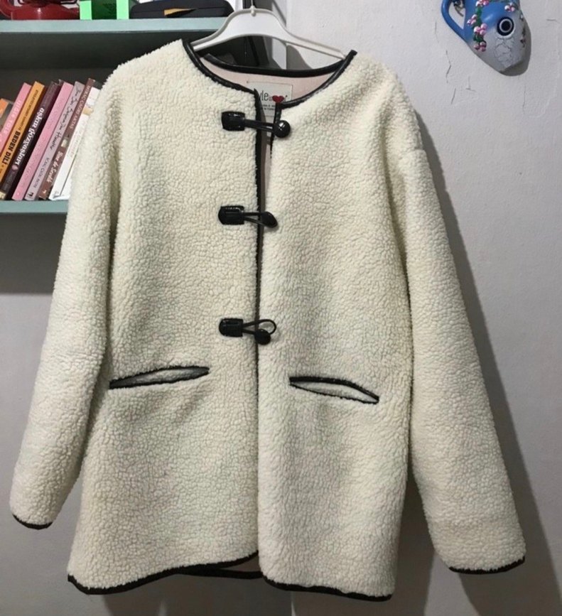 Beyaz Peluş Kadın Kışlık Ceket - Görsel 2