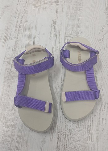 Mor Bantlı Kadın Dolgu Topuk Sandalet