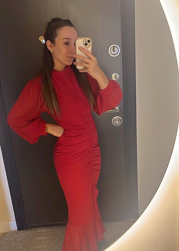 Uzun Kollu Kırmızı Midi Elbise - Görsel 2