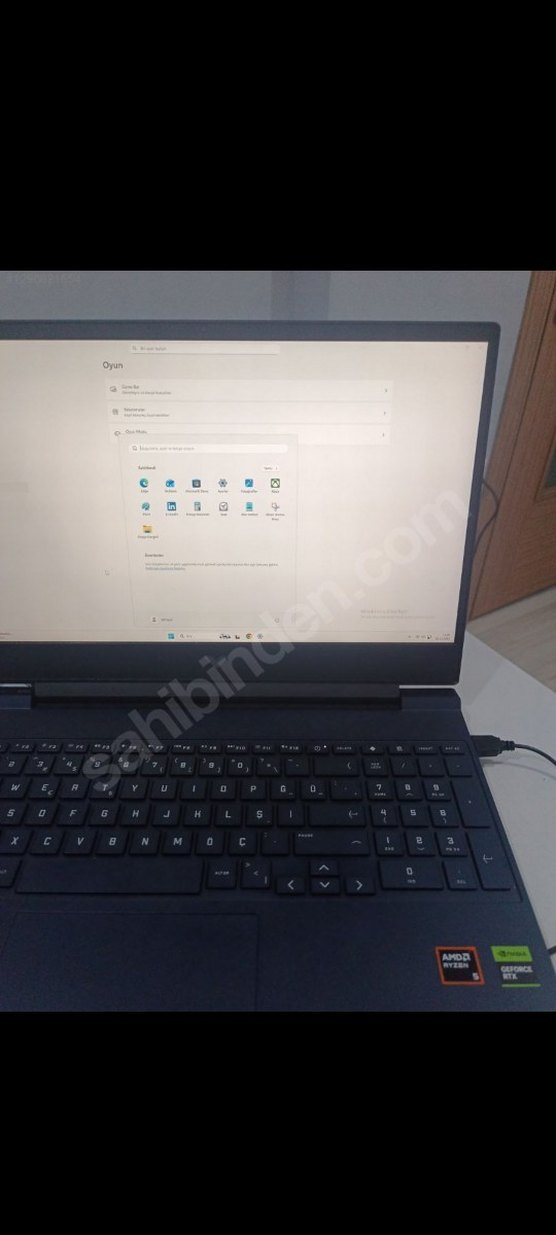 Mavi HP Oyuncu Dizüstü Bilgisayar - Görsel 5