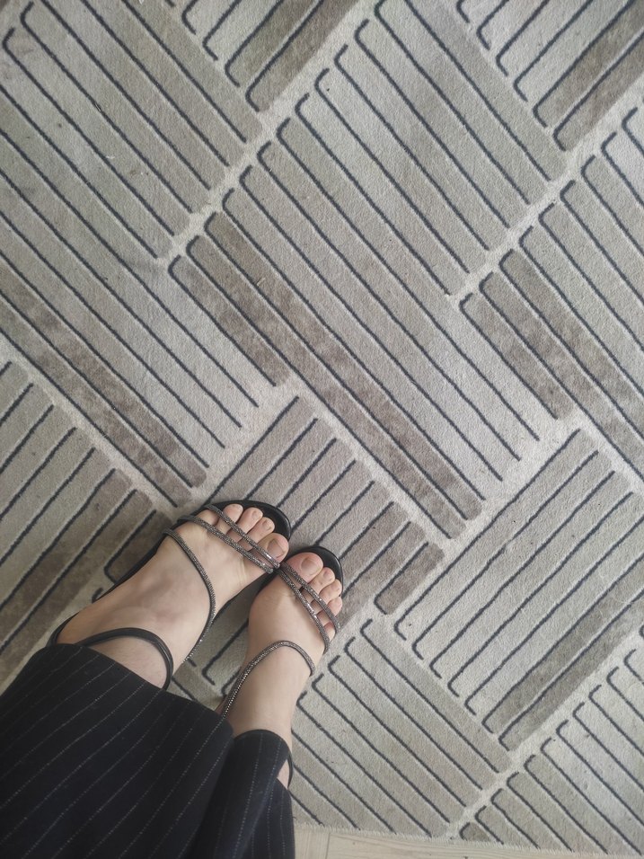 Bej yılan desenli tokalı ince topuklu kadın ayakkabı - Görsel 3