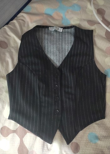 Düğmeli Siyah Kolsuz Kadın Yelek - Görsel 3