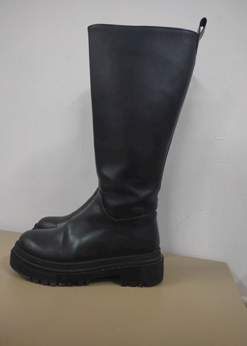 Siyah Kadın Diz Boyu topuklu bot - Görsel 2