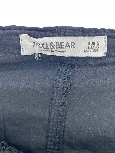 s Beden siyah Renk Pull and Bear Midi Etek %70 İndirimli.