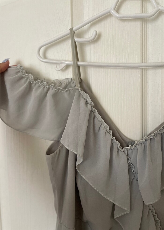 Açık Gri Elbise - Görsel 2