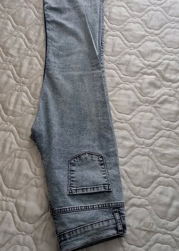 Gri Batik Desenli Rahat Kesim Kadın Kot Pantolon - Görsel 2