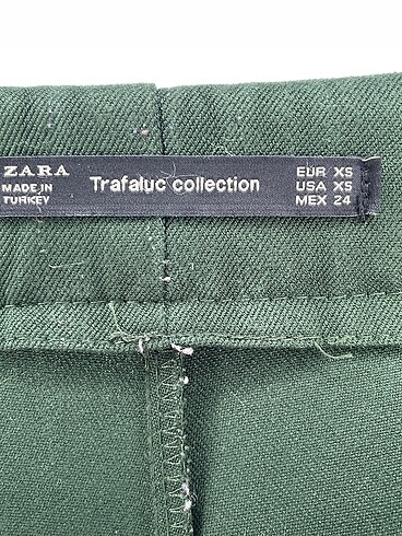 xs Beden yeşil Renk Zara Kumaş Pantolon %70 İndirimli.