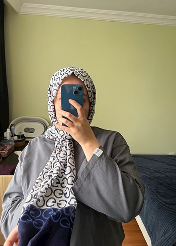 Gucci Desenli şal
