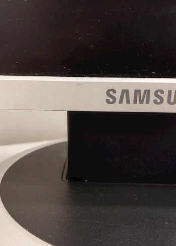 Beyaz Samsung Monitör Çift Set - Görsel 2