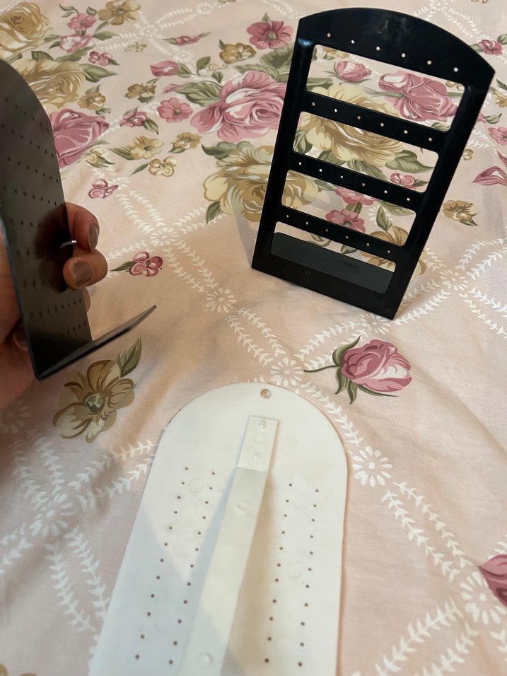 3 adet küpe standı - Görsel 4