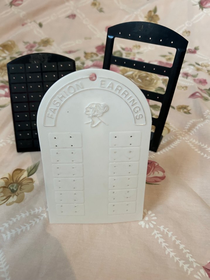 3 adet küpe standı - Görsel 2