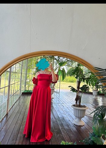 Kırmızı abiye - Görsel 3