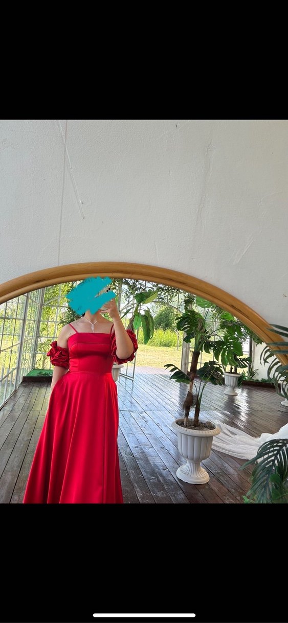 Kırmızı Abiye - Görsel 4