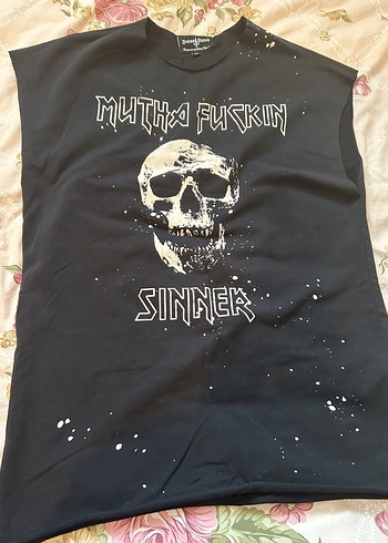 Gotik sıfır kol tişört
