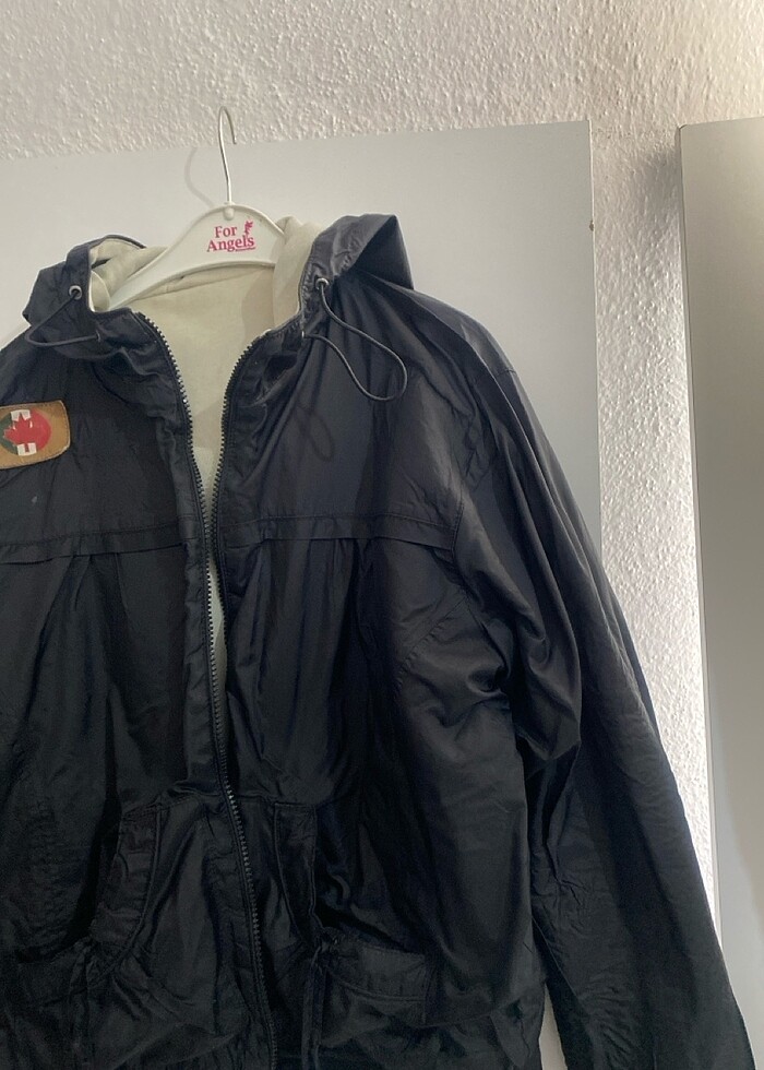 Yağmurluk kapüşonlu mont - Görsel 2