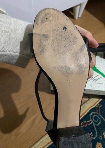 Siyah Yılan Desenli Tokalı Topuklu Kadın Ayakkabı - Görsel 2