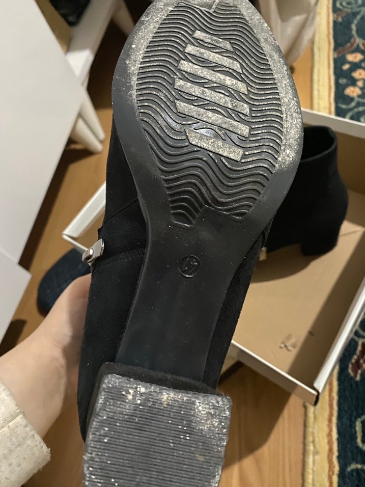 Siyah Süet Tokalı Kadın Topuklu Bot - Görsel 2