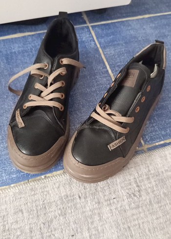 Kahverengi Bağcıklı Erkek Bot - Görsel 2