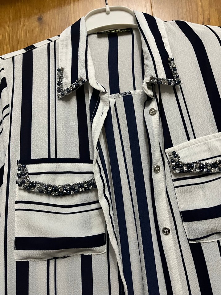 Düğmeli Uzun Kollu Çizgili Kadın Gömlek - Görsel 3