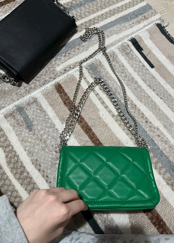 Stradivarius Zincir Detaylı Yeşil Deri Kadın Çanta - Görsel 2