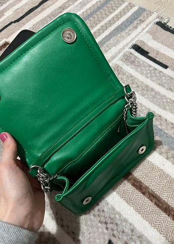 Stradivarius Zincir Detaylı Yeşil Deri Kadın Çanta - Görsel 4