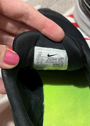 Nike Siyah Kadın Runner Spor/Koşu Ayakkabısı - Görsel 4