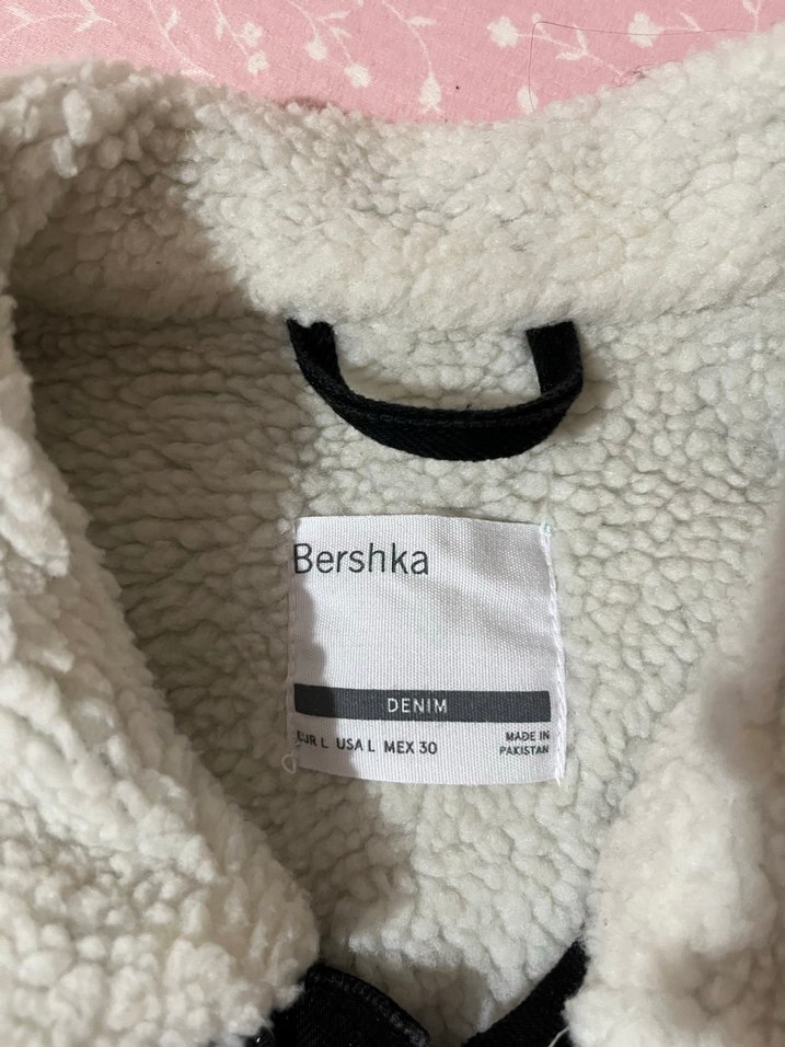 Bershka Düğmeli Siyah Kadın Denim Ceket - Görsel 3