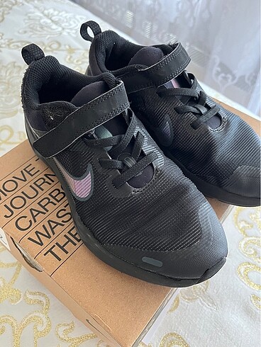 33 Beden siyah Renk Original nike spor ayakkabı
