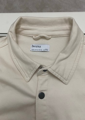 Bershka Bej Dugmeli Erkek Tisort