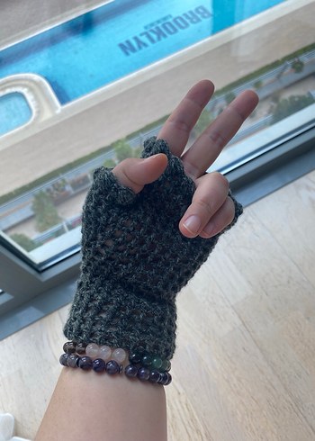 Yeşil, Gri Örgü Parmaksız Kadın Eldiveni - Görsel 2