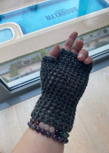 Yeşil, Gri Örgü Parmaksız Kadın Eldiveni - Görsel 3