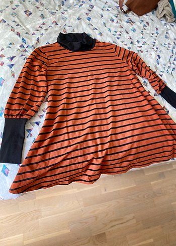 Çizgili Boğazlı kadın Bluzu - Görsel 2