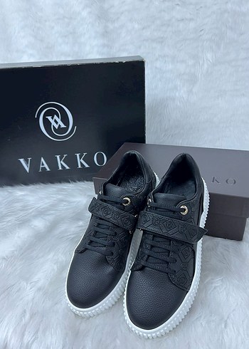 Vakko VAKKO Kahverengi Kadın Spor Ayakkabı Velcro