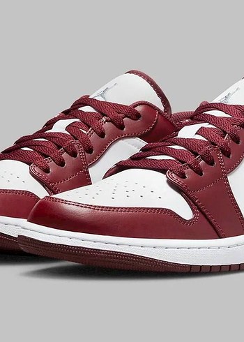 40 Beden Air Jordan 1 Low Bordeaux